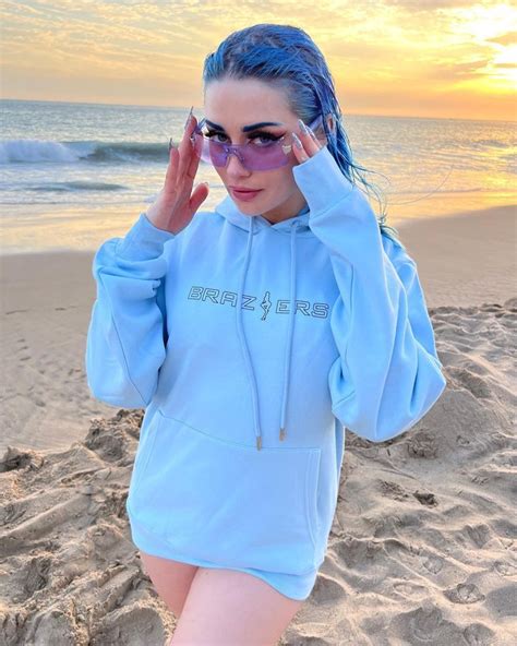 jewelz blue interview|Jewelz Blu (@onlyjewelzblu) • Instagram photos and videos.